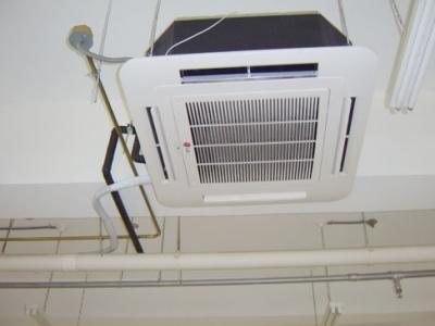 美的空調出現p4看完我故障也就解決了