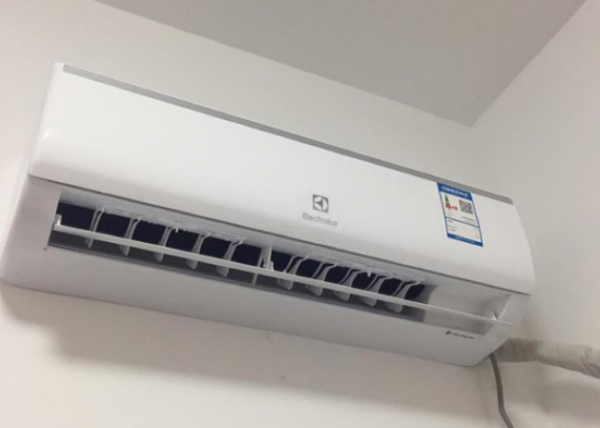 家用風管機安裝方法