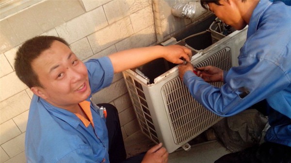 空調外機怎么清洗