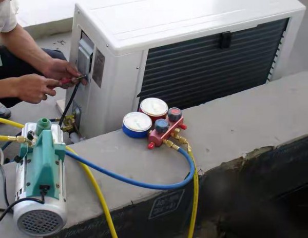 掛式空調怎么拆卸